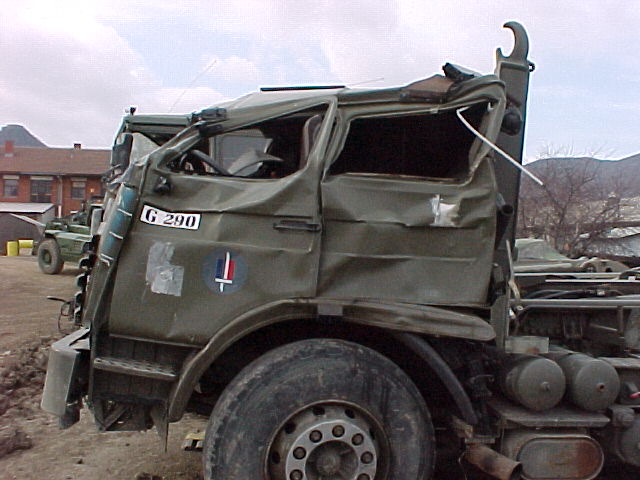 Véhicules de l'otan (h-s) Mvc-6713