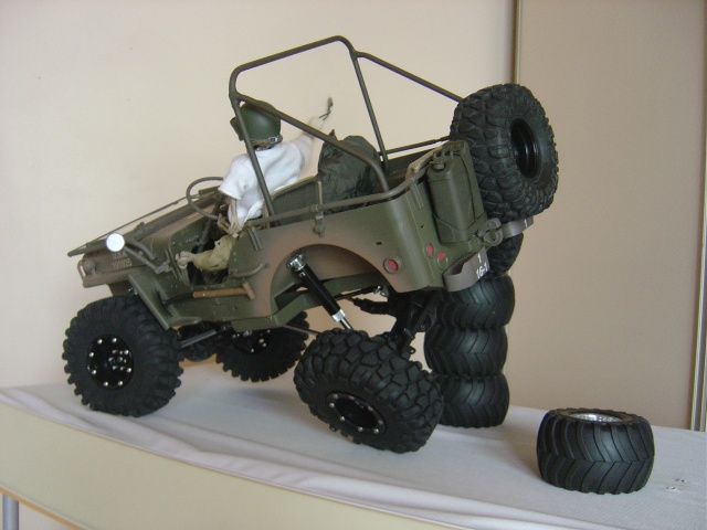 jeep willys au 1/6 Dsc09019