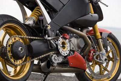 Buell - Page 2 Moto-c11
