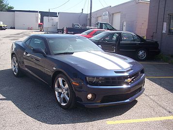 someone in my town already got a new camaro - Page 2 100_6313