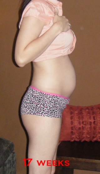 FROM BUMP TO BABY - bump pics!! - Page 22 17_wee11