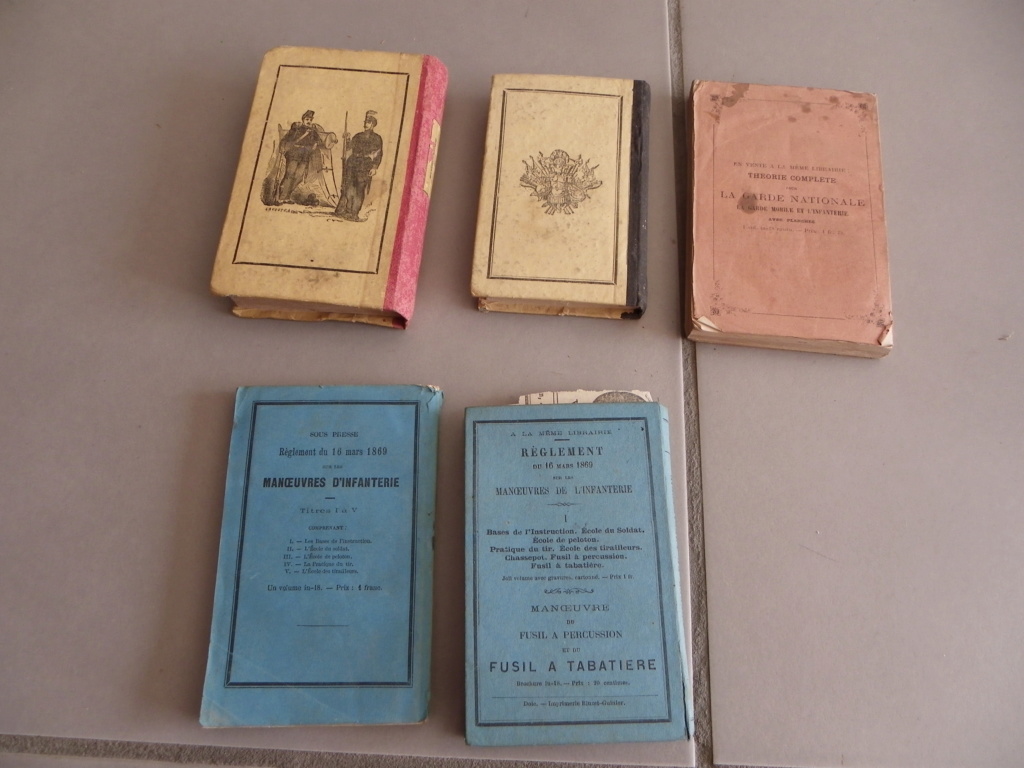 reglements et documents 1870 - retires- Livres14