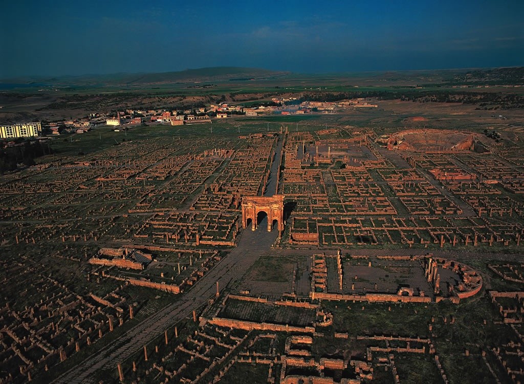 صور رائعة لمناطق جزائرية ... أكيد ستذهل لما سترى... Timgad13