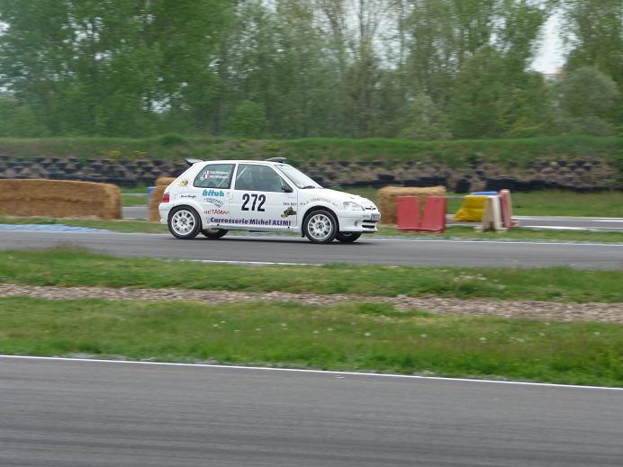 Slalom sur piste de Karting a Roanne le 01/05/09 P1000810