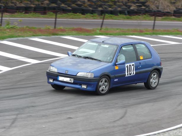 Slalom sur piste de Karting a Roanne le 01/05/09 P1000830