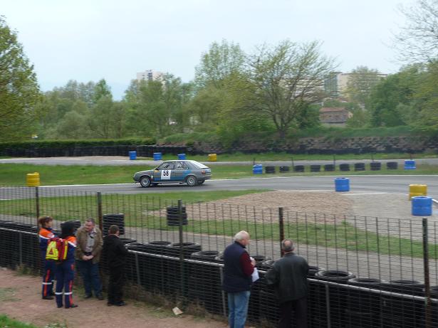 Slalom sur piste de Karting a Roanne le 01/05/09 P1000937