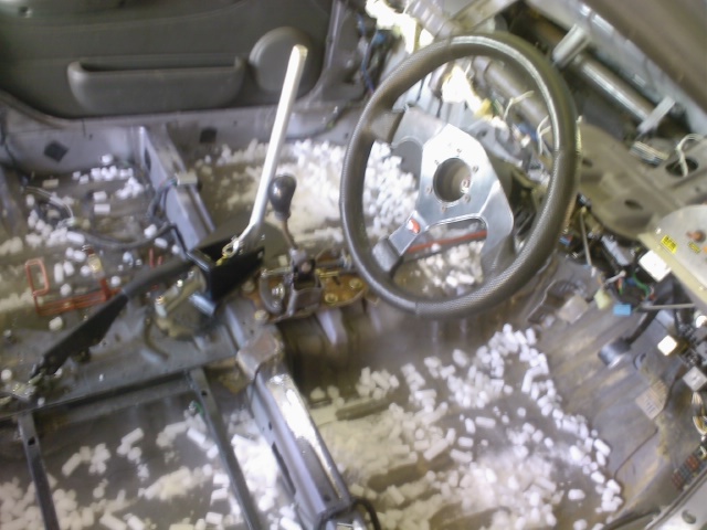 removing sound deadening Photo014