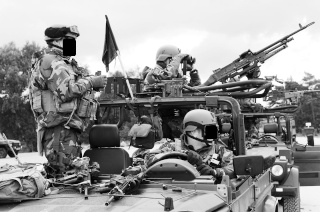 Photos des forces armées Néerlandaises Attacm10