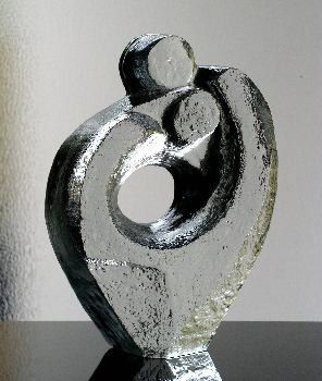 Mystery Textured Glass Sculpture - Unsigned Sculpt11