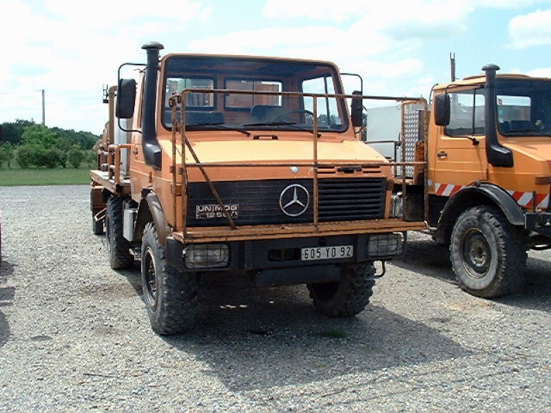 balade dans le pays de berber66 Unimog10