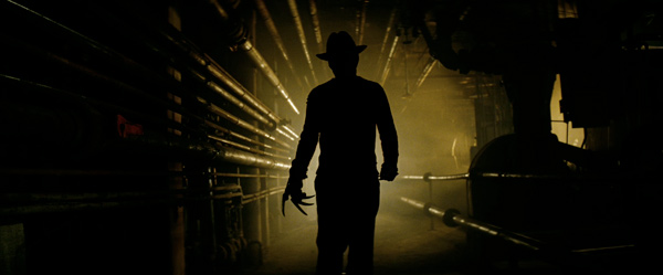 A Nightmare on Elm Street (2010, Samuel Bayer) - Page 9 Freddy11