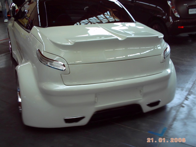 Ecco a voi alcune foto di auto tuning di My Special Car Show 2009 Pict0016
