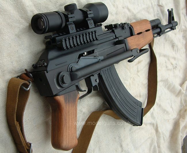 أكثر الأسلحة آنتشارا في العالم Ak47tf10