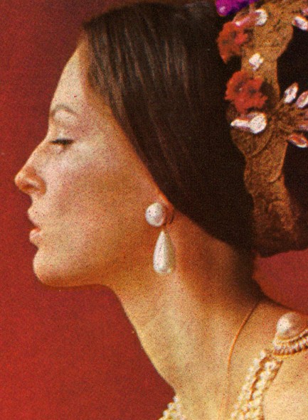 VOGUE September 15, 1966 / Beaton Vogue_24