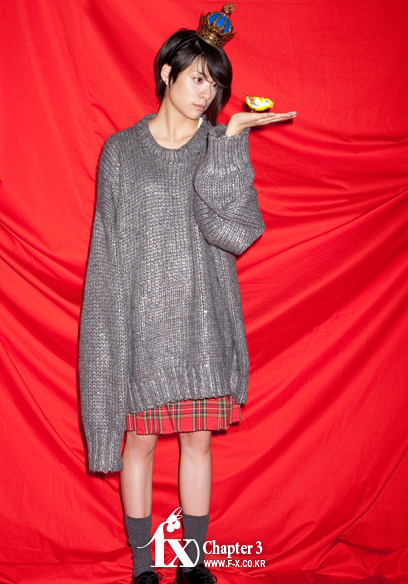 [PIC] Amber with a skirt Ix8b4m10