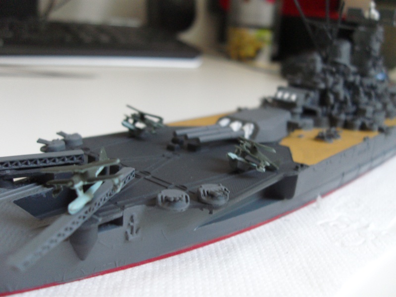 Yamato (Tamiya 1/700°) par yoon - Page 3 Sdc11211