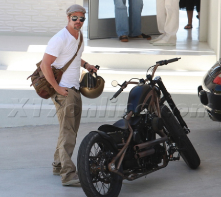 7/21/09 Brad Pitt on his motorbike visiting Aaron Sorkin 2011