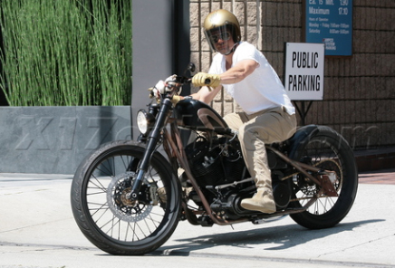 7/21/09 Brad Pitt on his motorbike visiting Aaron Sorkin Ukk97912