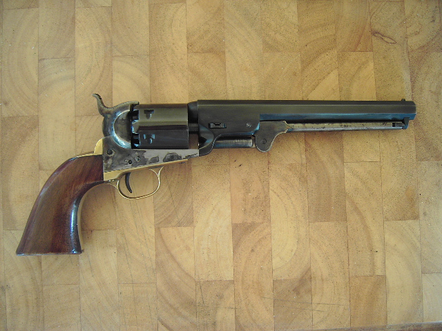 Présentation du " Colt Navy 1851 " Pict0410