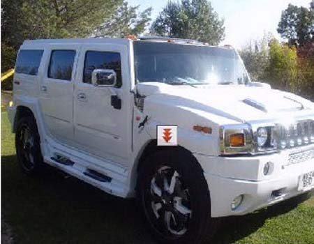 Η βίλα και ο «στόλος»! Hummer10