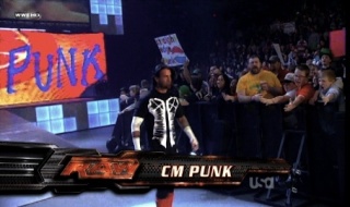 CM Punk veut un match( en simu) Cmpunk22