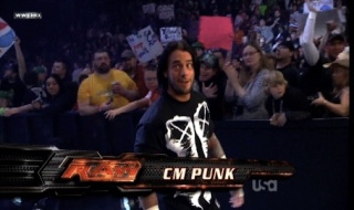 CM Punk veut un match( en simu) Cmpunk24