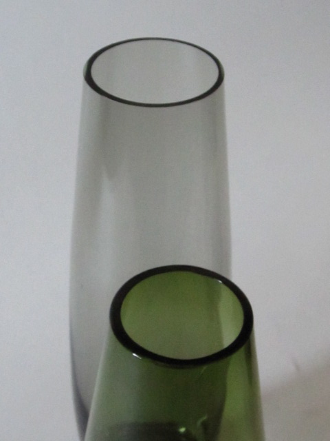 Tall, Thick Bottom Vase / Smokey And Green Img_0417