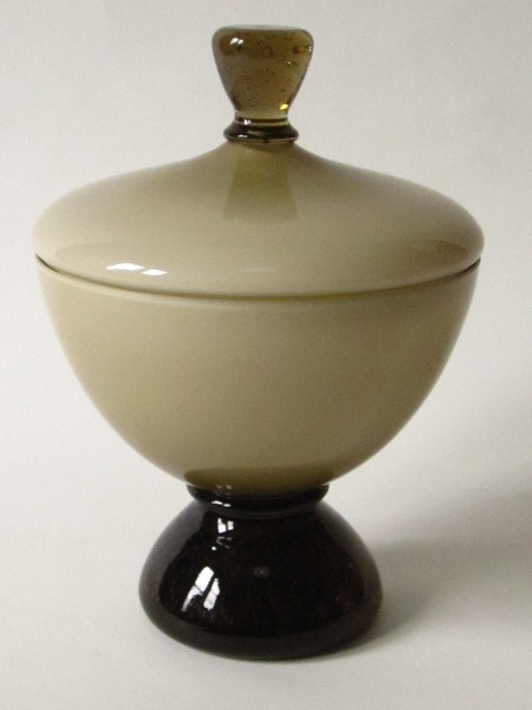 Lidded Cased Controlled Bubble Candy Dish? Img_0510