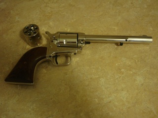 .22 revolver for trade Gun112