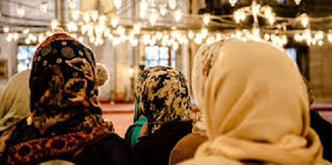 Woman in the Mosque Ocia2176