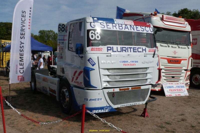 Camion de course francilien P1470411