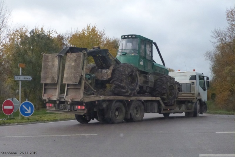 transports d'engins forestier  - Page 4 P1480547