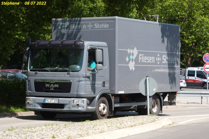Fliesen Stehle (Friedrichshafen) P1660264