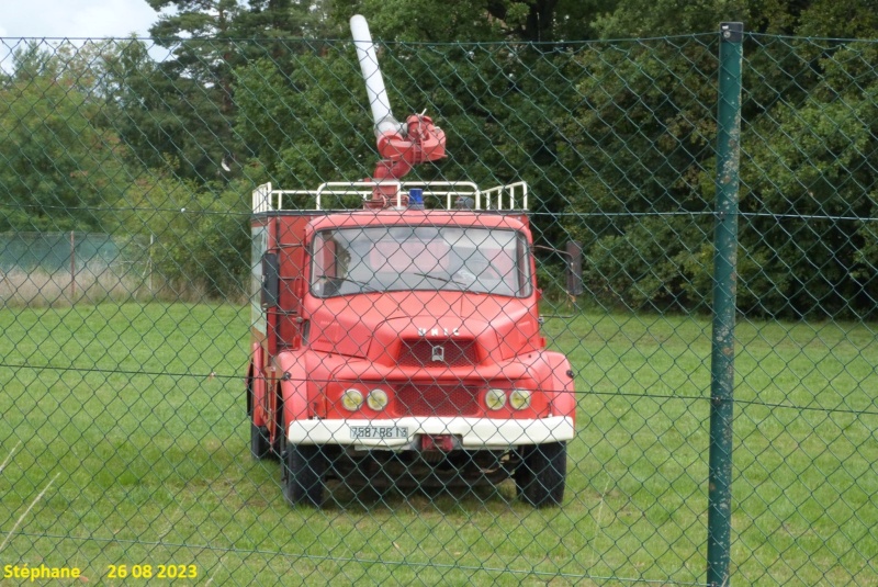 camion UNIC - Page 18 P1690868