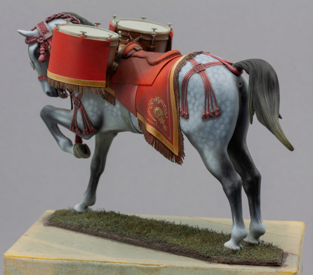 Timbalier des chasseurs à cheval de la Garde Impériale (tenue à la hussarde, 1810) - Page 2 0fb87910