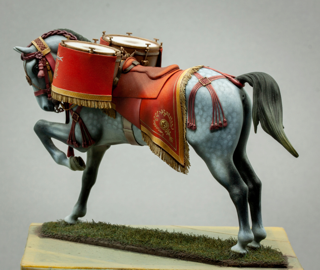 Timbalier des chasseurs à cheval de la Garde Impériale (tenue à la hussarde, 1810) - Page 2 6bc4a810