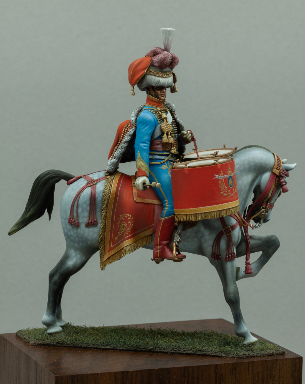 Timbalier des chasseurs à cheval de la Garde Impériale (tenue à la hussarde, 1810) - Page 2 F72a0010