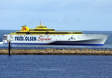 Benchijigua Ferry Unable To Dock At La Palma Fred_o10