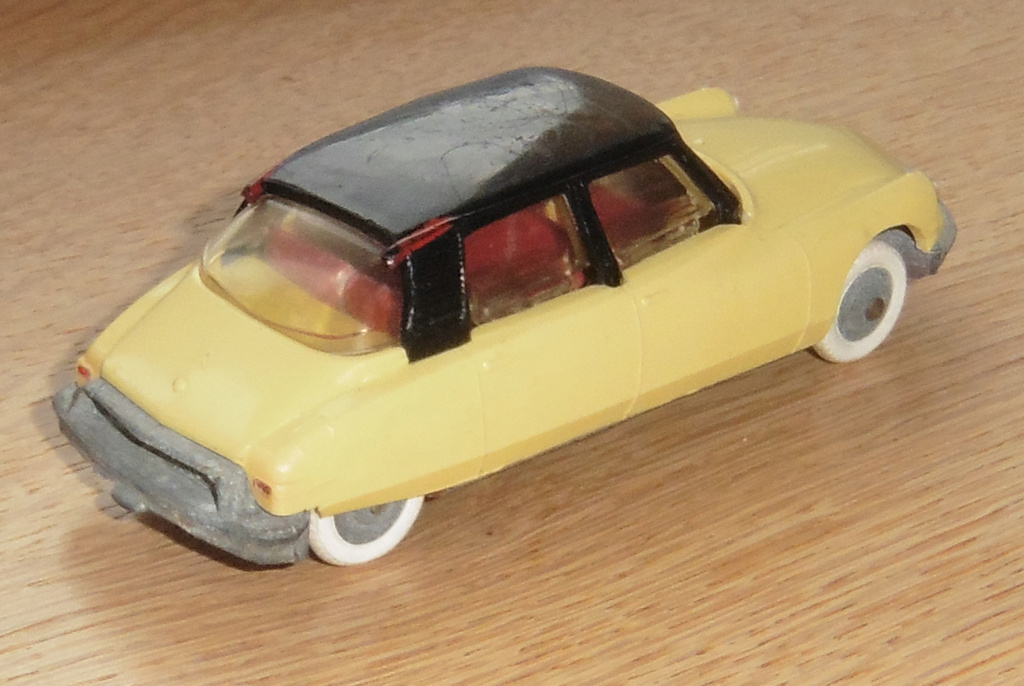 JEP (Jouet de Paris) 1/43 n° 1614 Citroën DS19 Citro132