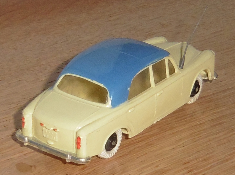 Peugeot 403 Peuge301