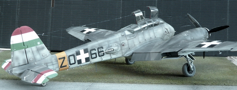 Messerschmitt Me 210 C au 1/32 - Page 3 6_210
