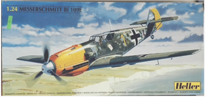 Messerschmitt Bf 109 E7 base AIRFIX VINTAGE 1/24 Boite_10