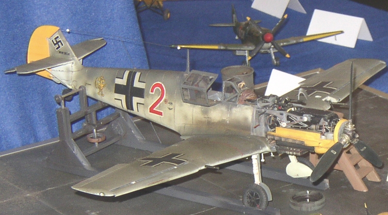 Messerschmitt Bf 109 E7 base AIRFIX VINTAGE 1/24 En_exp10