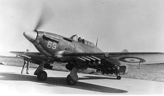 P-47 D Razorback Trumpeter 1/32 - 2ème vie! - Page 3 Hawker18