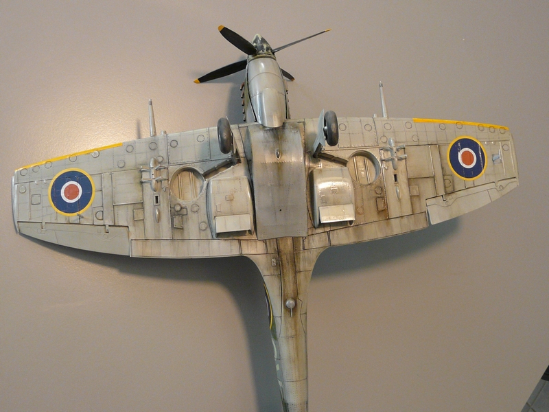 Spitfire Mk XVI au 1/24 - Page 8 Intra12