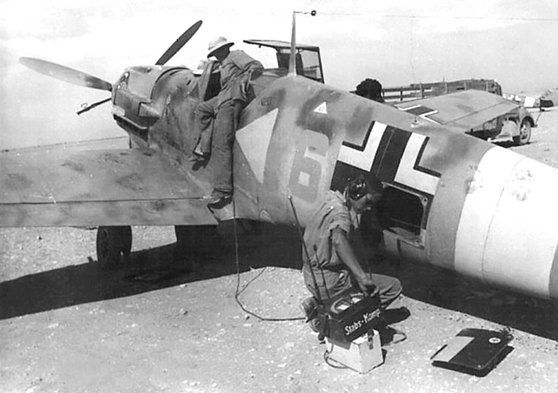 Messerschmitt Bf 109 E7 base AIRFIX VINTAGE 1/24 Messer37