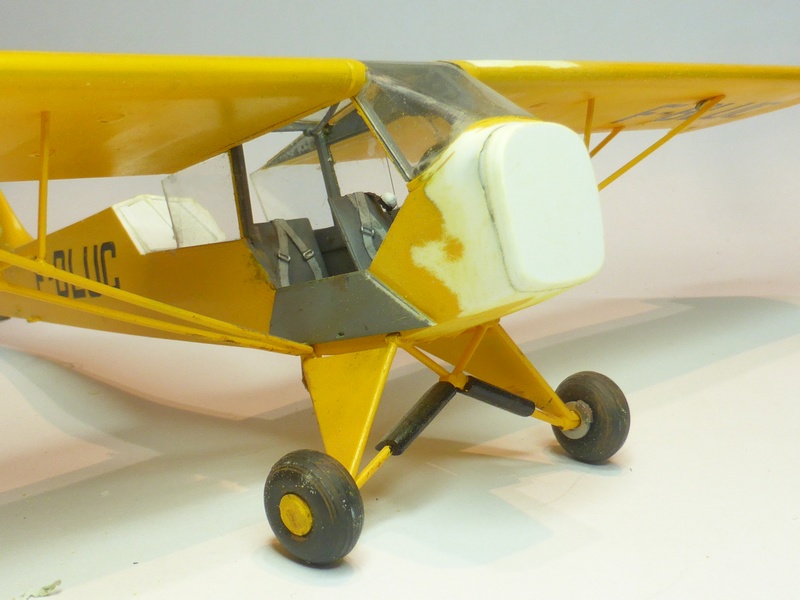 Piper L4-H base Revell PA 28 x 2 P1120021