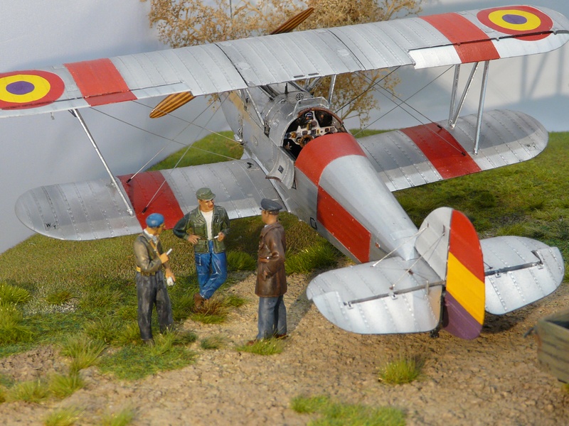 DIORAMA Guerre d'Espagne. 2 chasseurs Républicains   P1120422