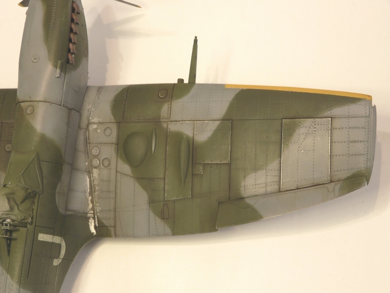 Spitfire Mk XVI au 1/24 - Page 8 P1180732
