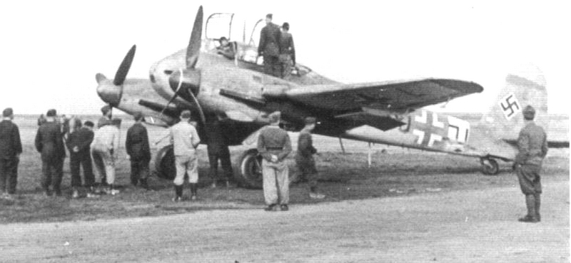 Messerschmitt Me 210 C au 1/32 Squadr14
